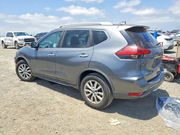 KNMAT2MT4HP522886 2017 NISSAN ROGUE - Image 2