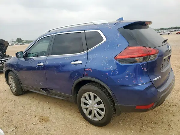 KNMAT2MT4HP542121 2017 NISSAN ROGUE - Image 2