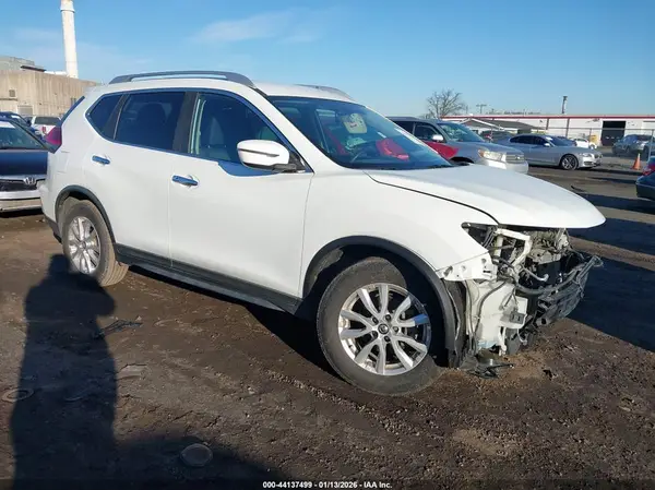 KNMAT2MT4HP544418 2017 NISSAN ROGUE - Image 1