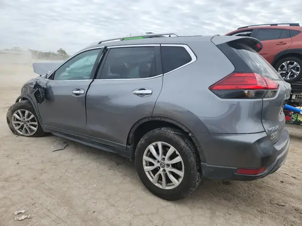 KNMAT2MT4HP550736 2017 NISSAN ROGUE - Image 2