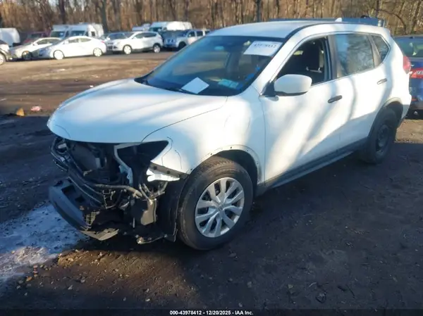 KNMAT2MT4HP560697 2017 NISSAN ROGUE - Image 2