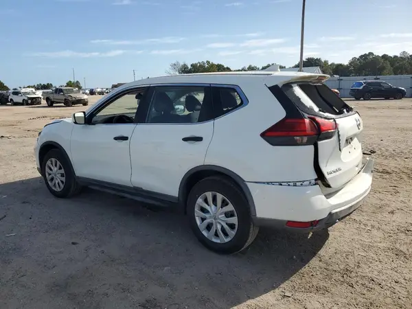 KNMAT2MT4HP560750 2017 NISSAN ROGUE - Image 2
