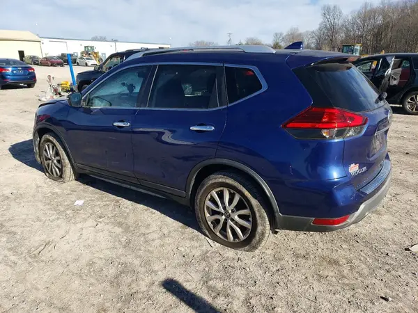 KNMAT2MT4HP561266 2017 NISSAN ROGUE - Image 2
