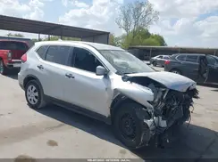 KNMAT2MT4HP564829 2017 NISSAN ROGUE