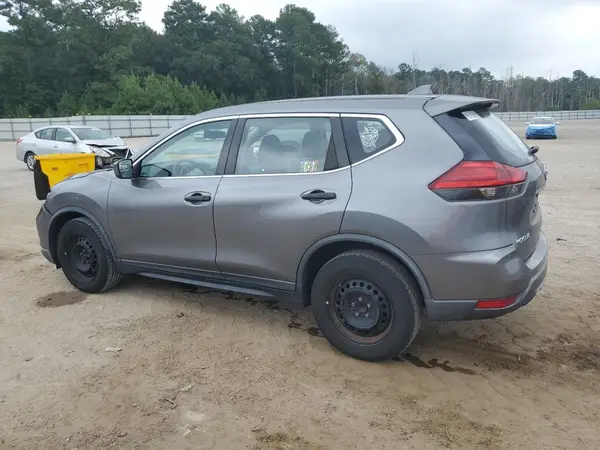 KNMAT2MT4HP568153 2017 NISSAN ROGUE - Image 2