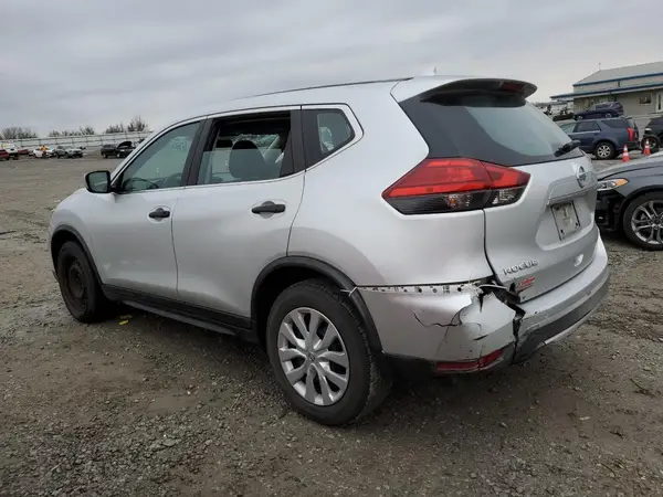 KNMAT2MT4HP572557 2017 NISSAN ROGUE - Image 2