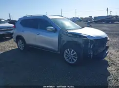 KNMAT2MT4HP587849 2017 NISSAN ROGUE