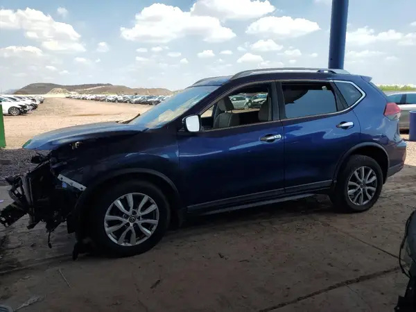 KNMAT2MT4HP594543 2017 NISSAN ROGUE - Image 1