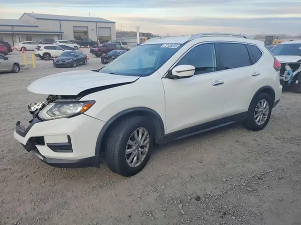 KNMAT2MT4HP595725 2017 NISSAN ROGUE - Image 1
