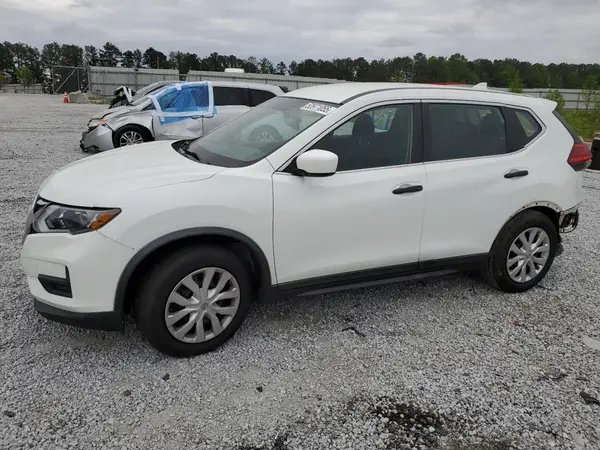 KNMAT2MT4HP596888 2017 NISSAN ROGUE - Image 1