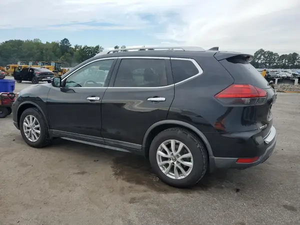 KNMAT2MT4HP598639 2017 NISSAN ROGUE - Image 2
