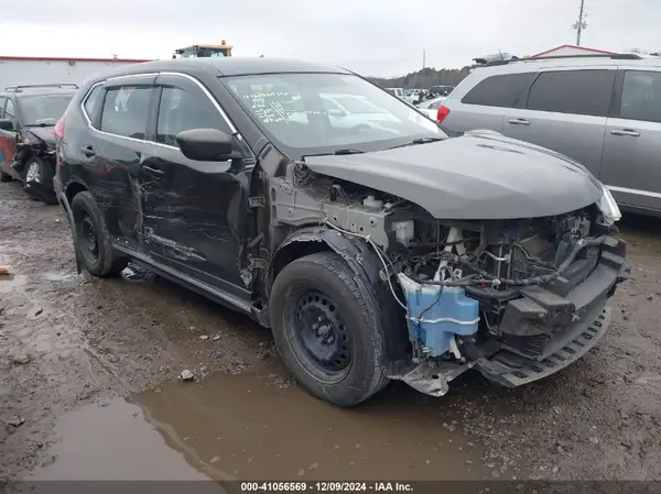 KNMAT2MT4HP600227 2017 NISSAN ROGUE - Image 1