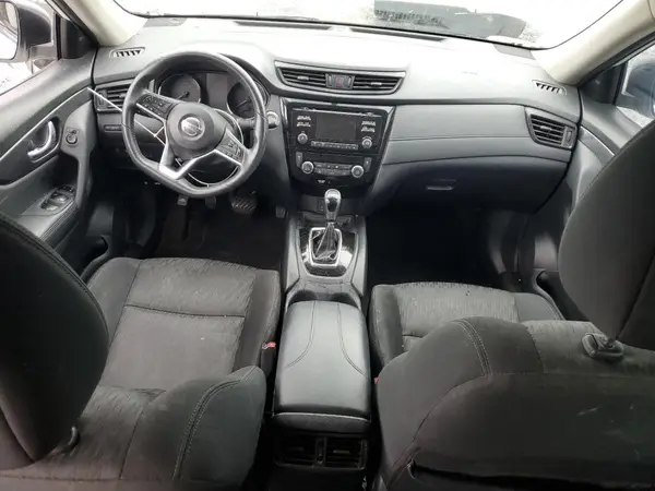 KNMAT2MT4HP601278 2017 NISSAN ROGUE - Image 8