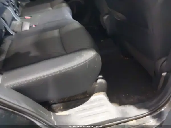 KNMAT2MT4HP609395 2017 NISSAN ROGUE - Image 8