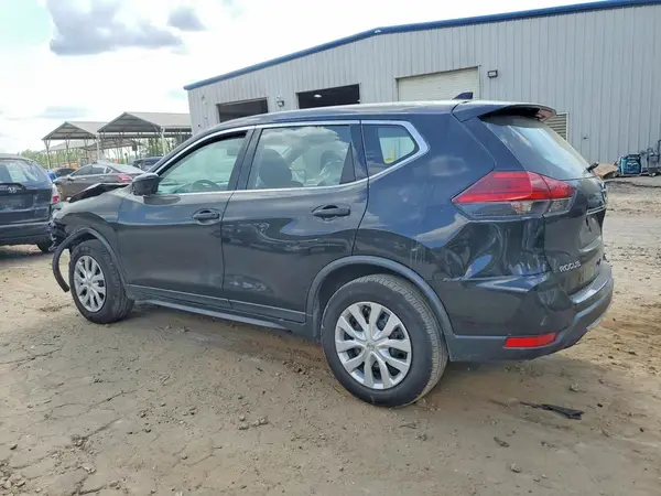 KNMAT2MT4HP613530 2017 NISSAN ROGUE - Image 2