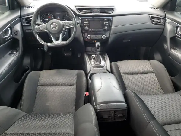 KNMAT2MT4HP614922 2017 NISSAN ROGUE - Image 8