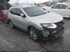 KNMAT2MT4HP615875 2017 NISSAN ROGUE