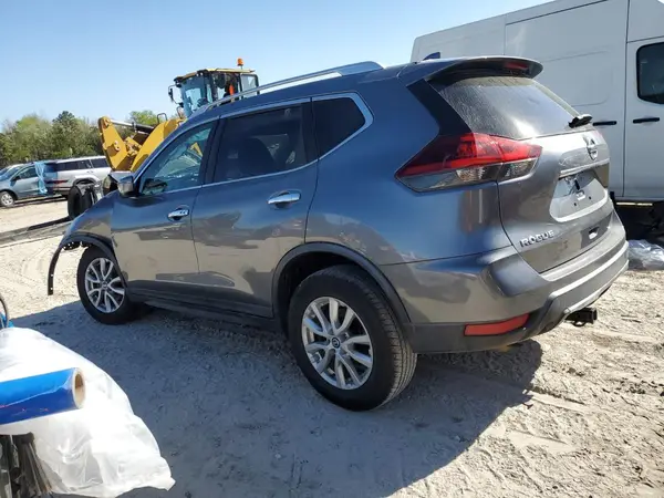 KNMAT2MT4JP504152 2018 NISSAN ROGUE - Image 2