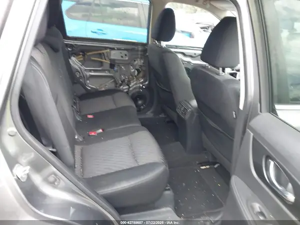 KNMAT2MT4JP505608 2018 NISSAN ROGUE - Image 8