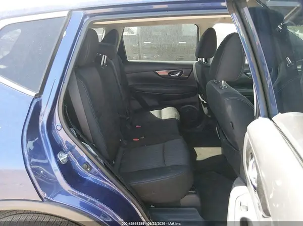 KNMAT2MT4JP508556 2018 NISSAN ROGUE - Image 8