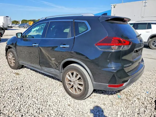 KNMAT2MT4JP509271 2018 NISSAN ROGUE - Image 2