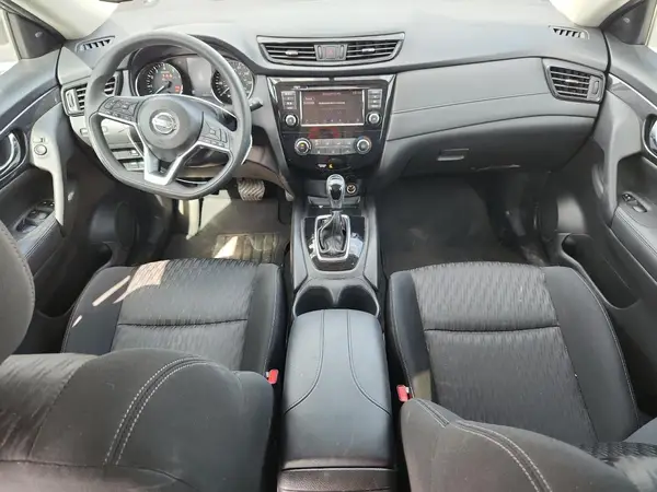 KNMAT2MT4JP511540 2018 NISSAN ROGUE - Image 8