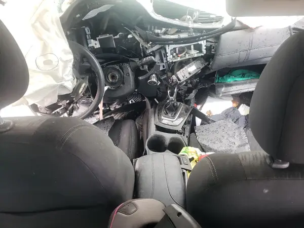 KNMAT2MT4JP516656 2018 NISSAN ROGUE - Image 8