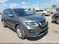 KNMAT2MT4JP517094 2018 NISSAN ROGUE