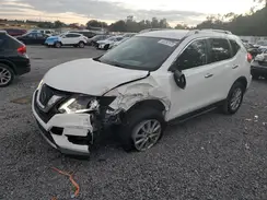 KNMAT2MT4JP523476 2018 NISSAN ROGUE