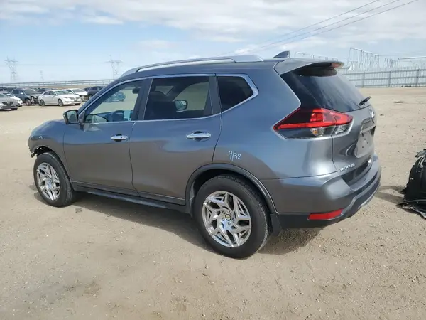 KNMAT2MT4JP528452 2018 NISSAN ROGUE - Image 2