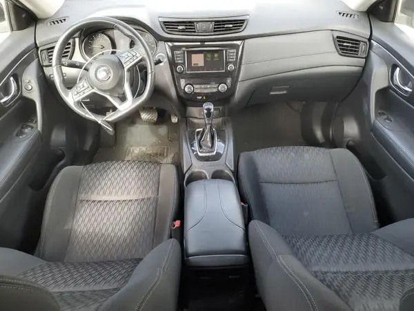 KNMAT2MT4JP528452 2018 NISSAN ROGUE - Image 8