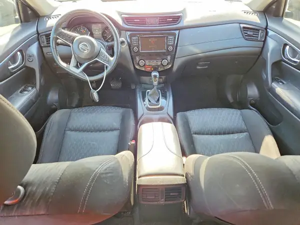 KNMAT2MT4JP533215 2018 NISSAN ROGUE - Image 8