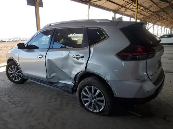 KNMAT2MT4JP535658 2018 NISSAN ROGUE - Image 2