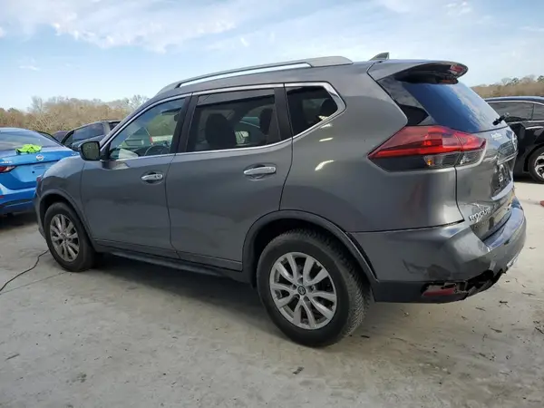 KNMAT2MT4JP536681 2018 NISSAN ROGUE - Image 2