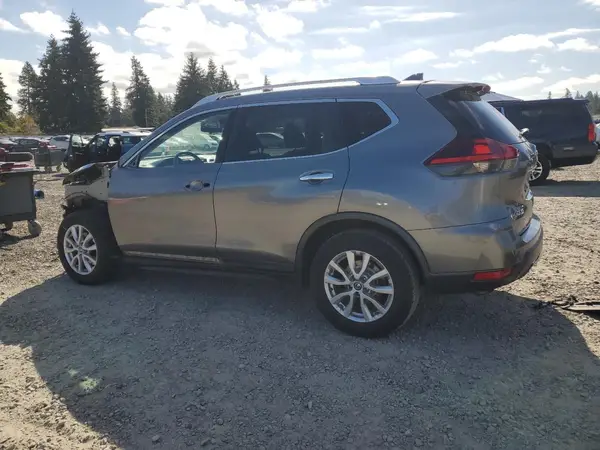 KNMAT2MT4JP544747 2018 NISSAN ROGUE - Image 2