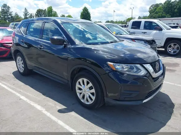KNMAT2MT4JP549950 2018 NISSAN ROGUE - Image 1