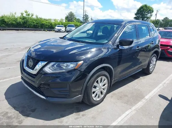 KNMAT2MT4JP549950 2018 NISSAN ROGUE - Image 2