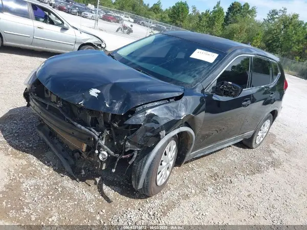 KNMAT2MT4JP551696 2018 NISSAN ROGUE - Image 2