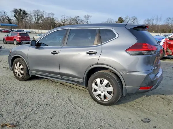 KNMAT2MT4JP553951 2018 NISSAN ROGUE - Image 2
