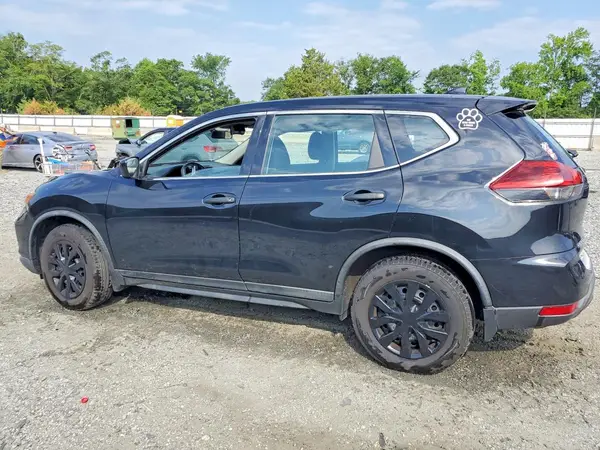 KNMAT2MT4JP555134 2018 NISSAN ROGUE - Image 2