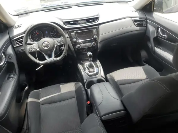 KNMAT2MT4JP556204 2018 NISSAN ROGUE - Image 8