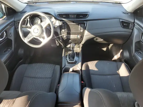 KNMAT2MT4JP560642 2018 NISSAN ROGUE - Image 8