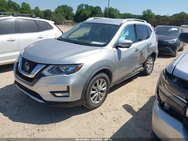 KNMAT2MT4JP563623 2018 NISSAN ROGUE - Image 2