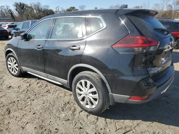 KNMAT2MT4JP566988 2018 NISSAN ROGUE - Image 2