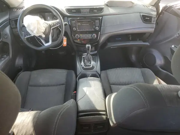KNMAT2MT4JP566988 2018 NISSAN ROGUE - Image 8