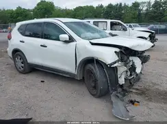 KNMAT2MT4JP568241 2018 NISSAN ROGUE