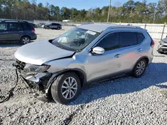 KNMAT2MT4JP569714 2018 NISSAN ROGUE