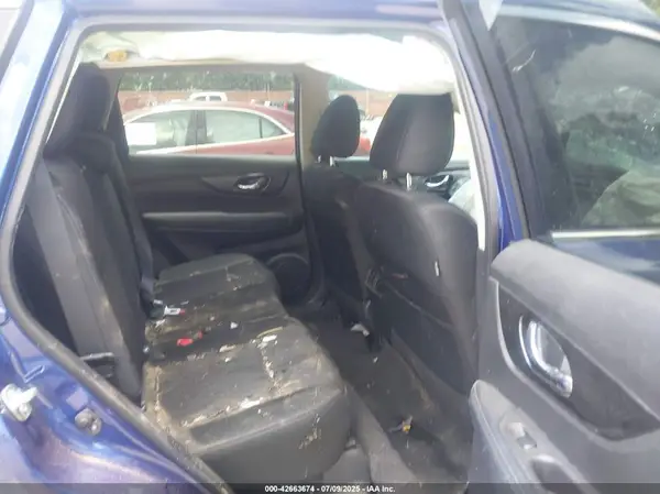 KNMAT2MT4JP572130 2018 NISSAN ROGUE - Image 8