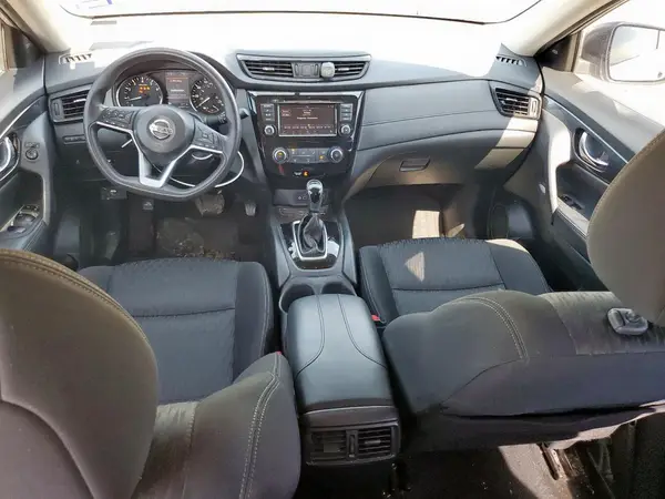 KNMAT2MT4JP588487 2018 NISSAN ROGUE - Image 8