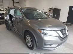 KNMAT2MT4JP590675 2018 NISSAN ROGUE